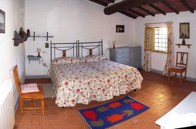 The bedroom of Palio in the farmhouse Certino near Siena