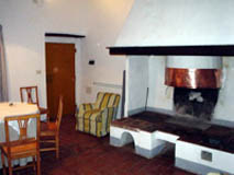 Certino-1 - Appartamento nel Borgo di Grotti a 12 km da Siena in Toscana