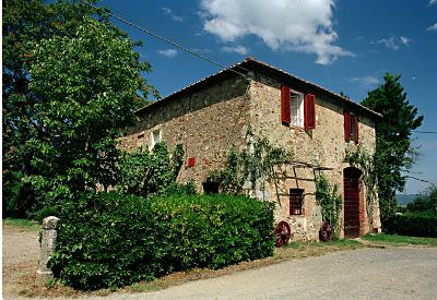 L'Agriturismo Casa del Fabbro a Orgia, Comune di Sovicille a 12 km da Siena, in Toscana